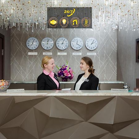 Crystal Hotel キエフ エクステリア 写真